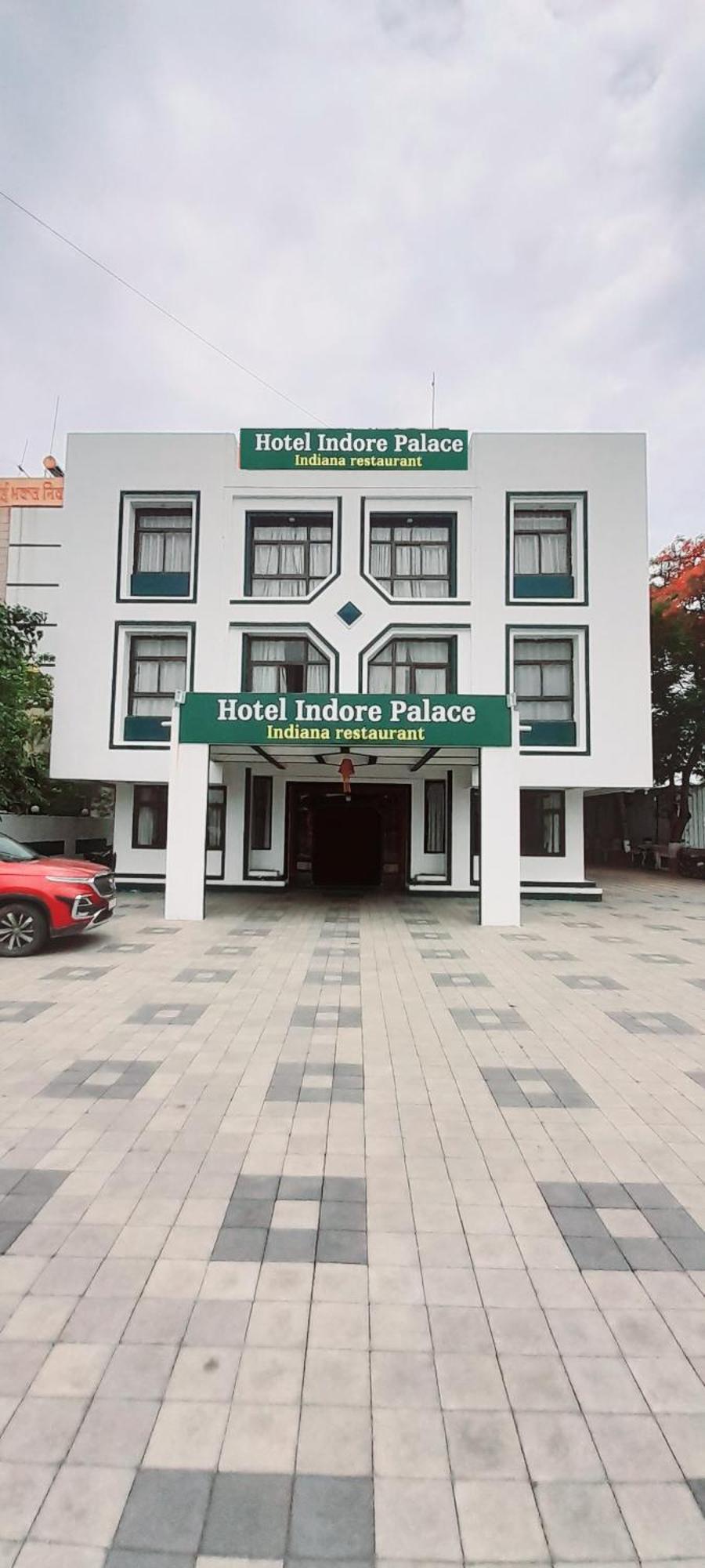 Hotel Indore Palace - Feel At Shirdi