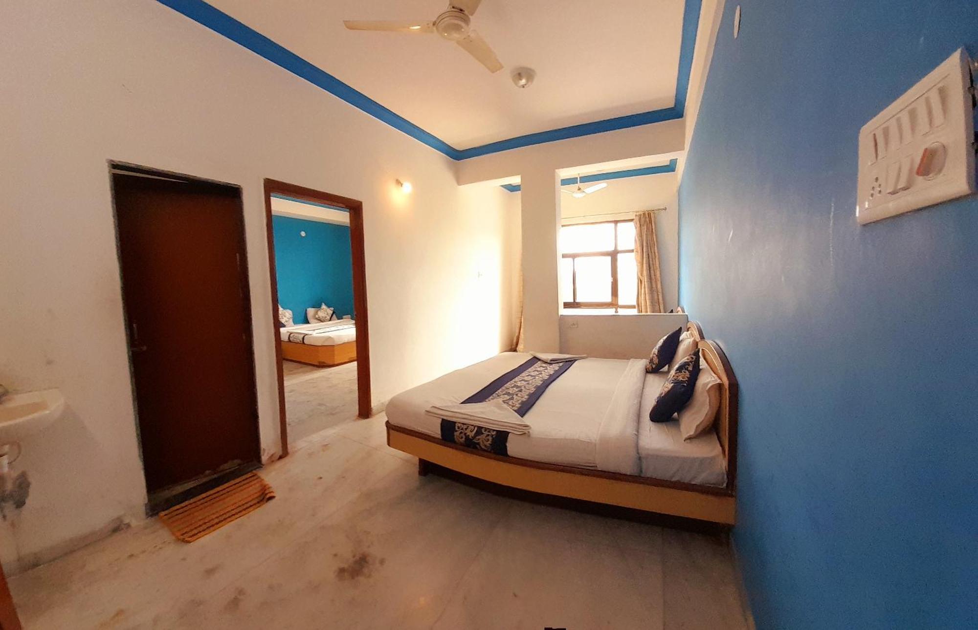 Indore Palace - Feel At Hotel