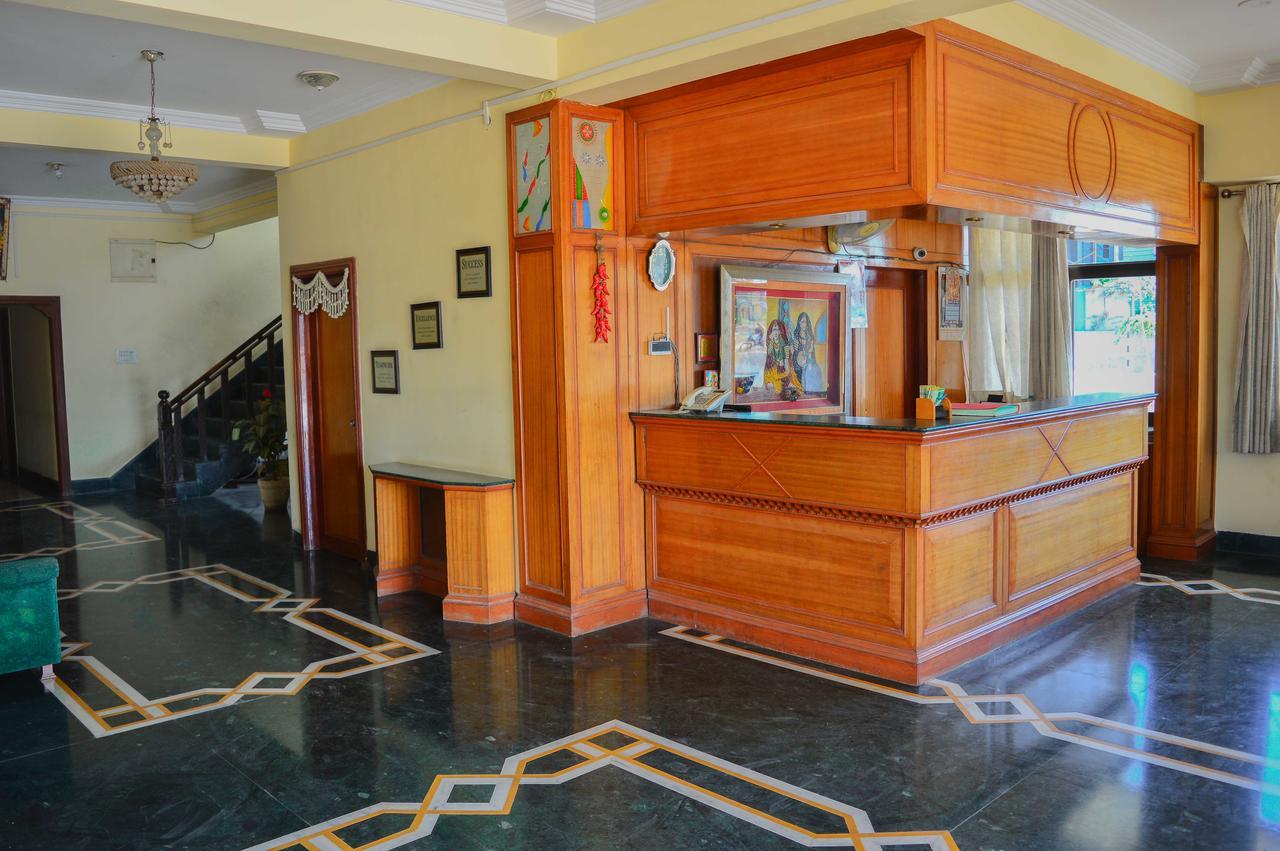 Indore Palace - Feel At Hotel 3*